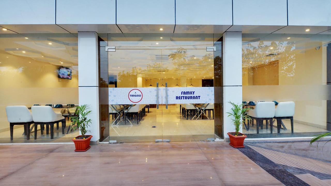 Mastiff Select Gulbarga Hotel 굴바르가 외부 사진