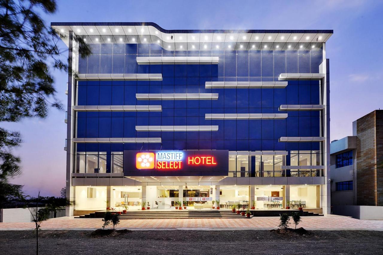 Mastiff Select Gulbarga Hotel 굴바르가 외부 사진