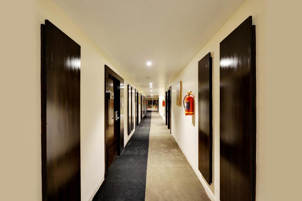 Mastiff Select Gulbarga Hotel 굴바르가 외부 사진