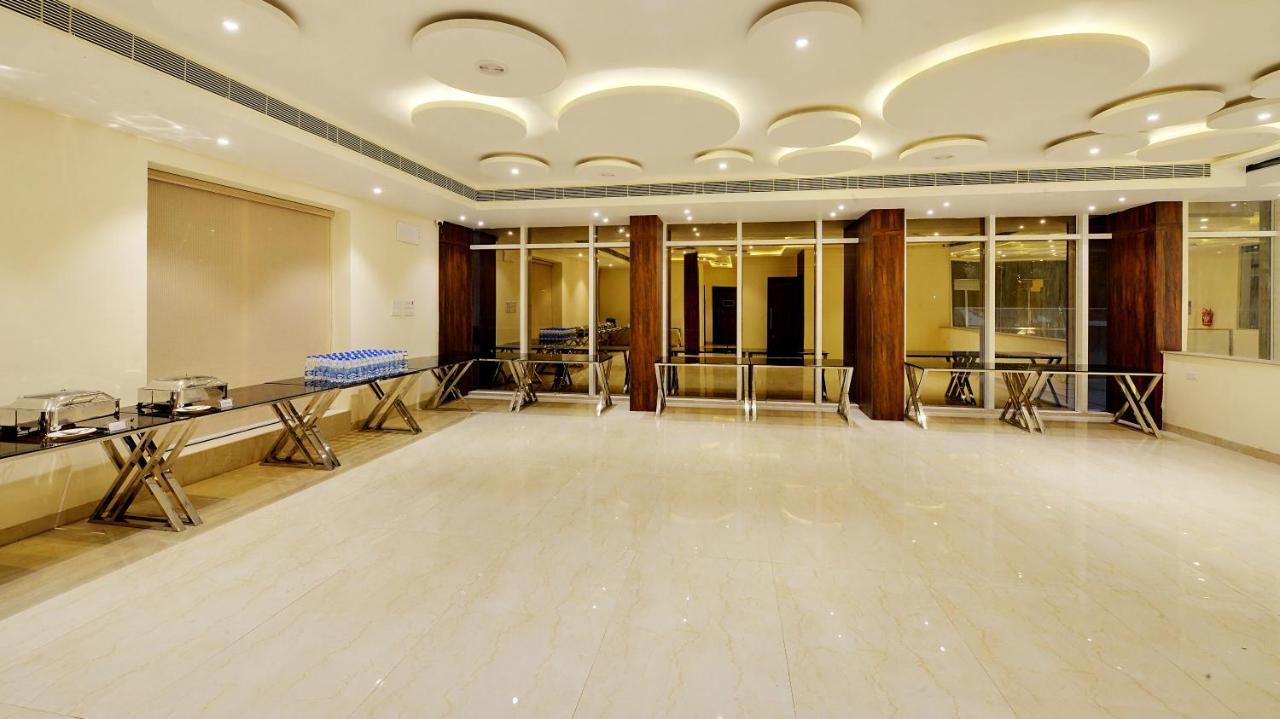 Mastiff Select Gulbarga Hotel 굴바르가 외부 사진