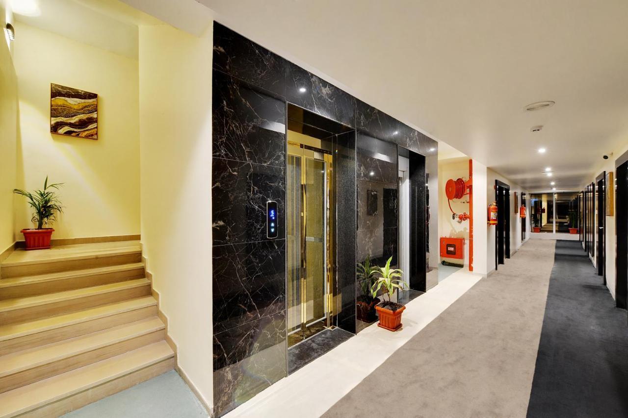 Mastiff Select Gulbarga Hotel 굴바르가 외부 사진