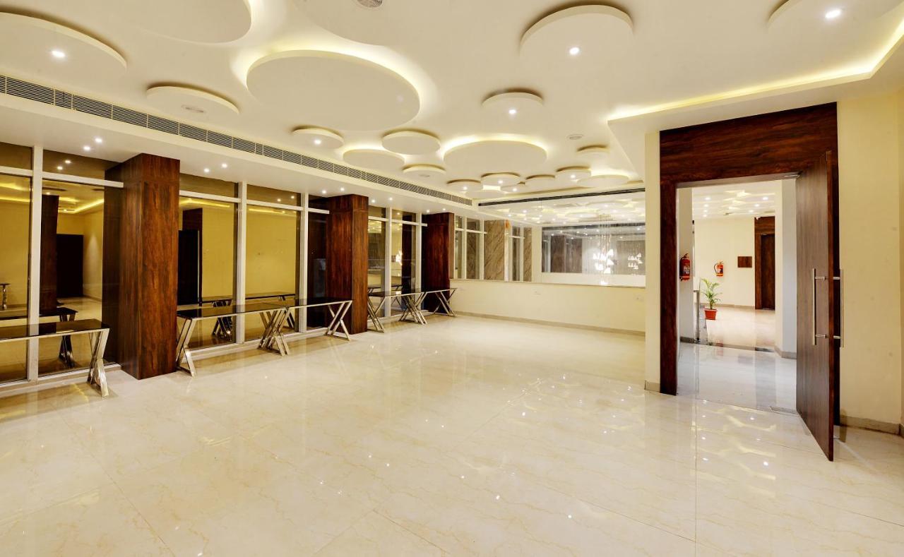 Mastiff Select Gulbarga Hotel 굴바르가 외부 사진