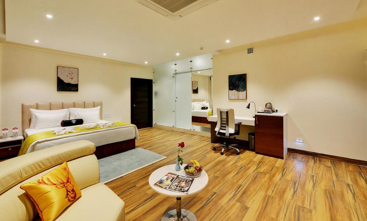 Mastiff Select Gulbarga Hotel 굴바르가 외부 사진