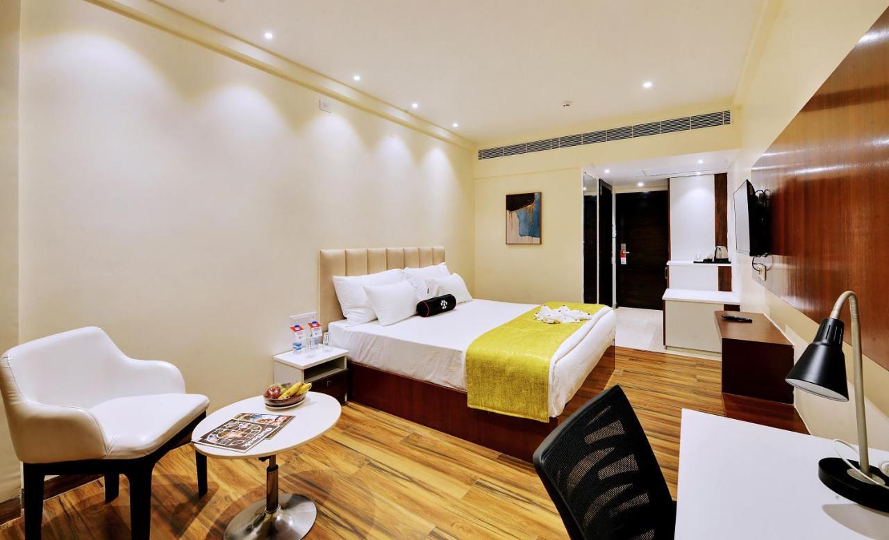 Mastiff Select Gulbarga Hotel 굴바르가 외부 사진