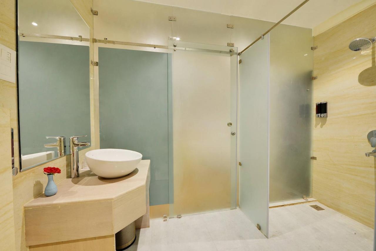 Mastiff Select Gulbarga Hotel 굴바르가 외부 사진